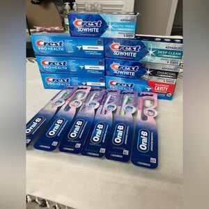 Crest and oral b bundle